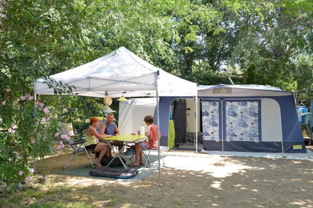 Hotel Camping Des Alberes Laroque-des-Albères Zewnętrze zdjęcie